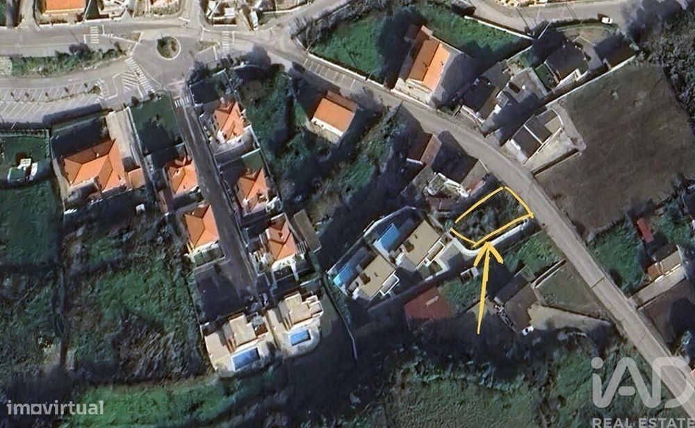 Terreno em Ribamar de 460,00 m2