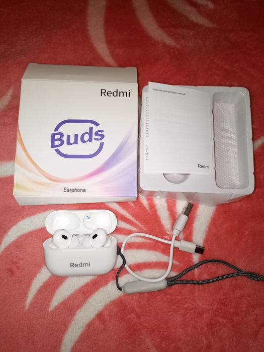 Наушники беспроводные новые