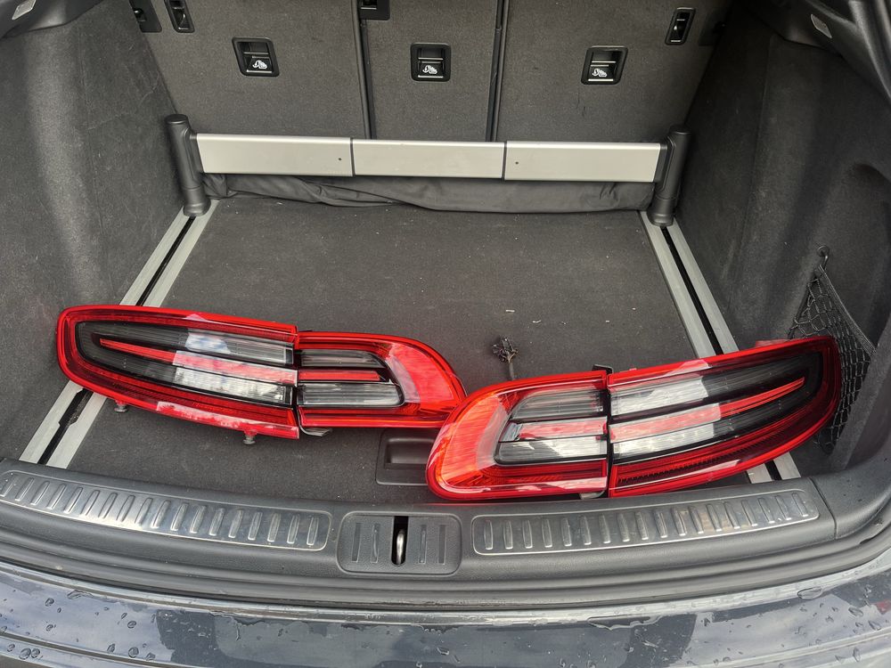 Porsche Macan Lampy Tylne Komplet