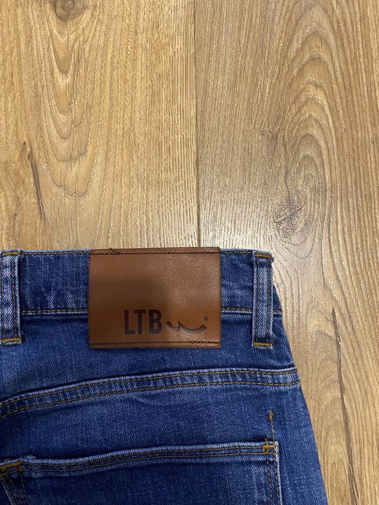 Spodnie jeansowe firmy LTB
