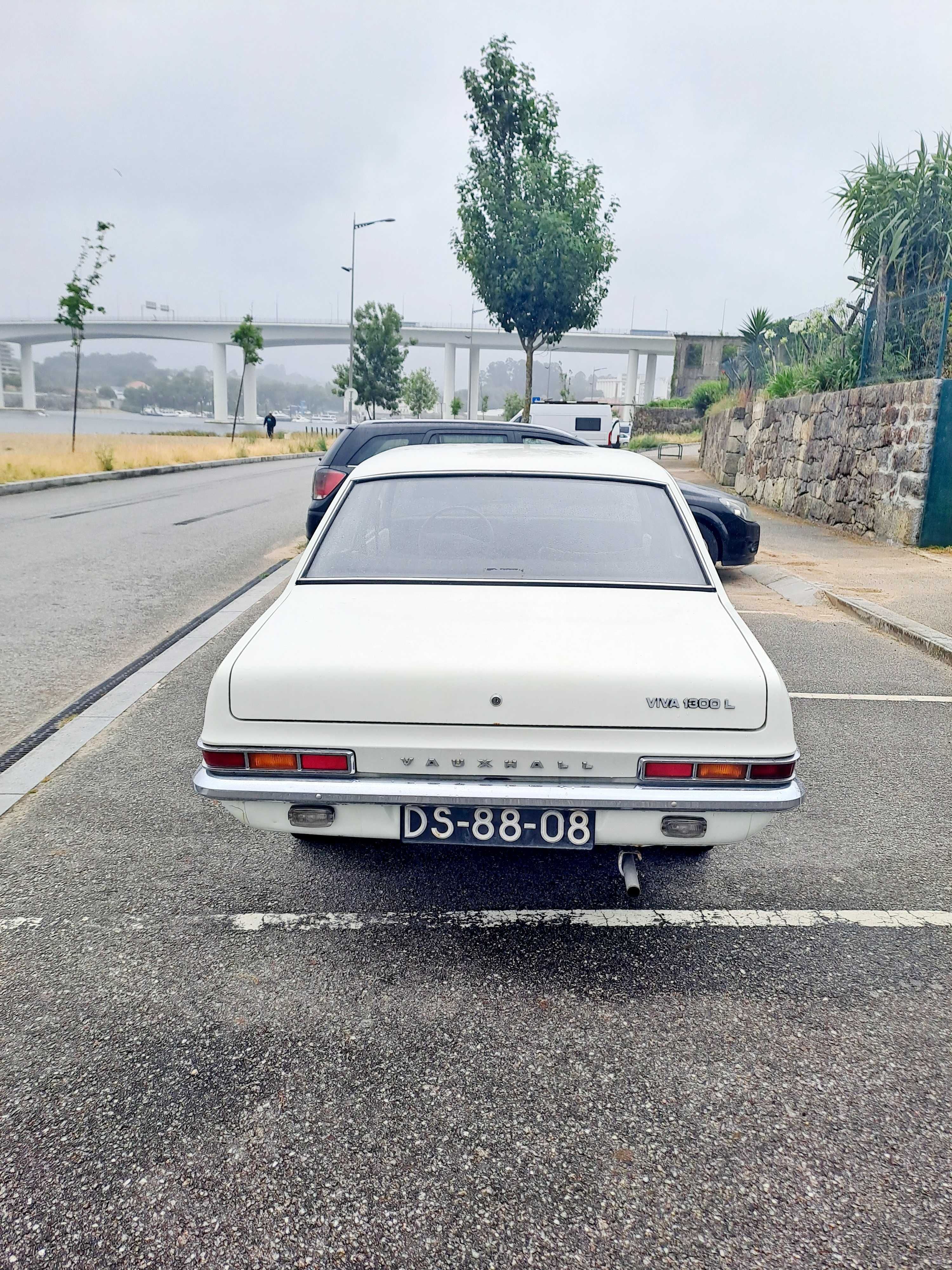 Clássico Vauxhall Viva 1.3 HC Sedan Luxe 1 DONO