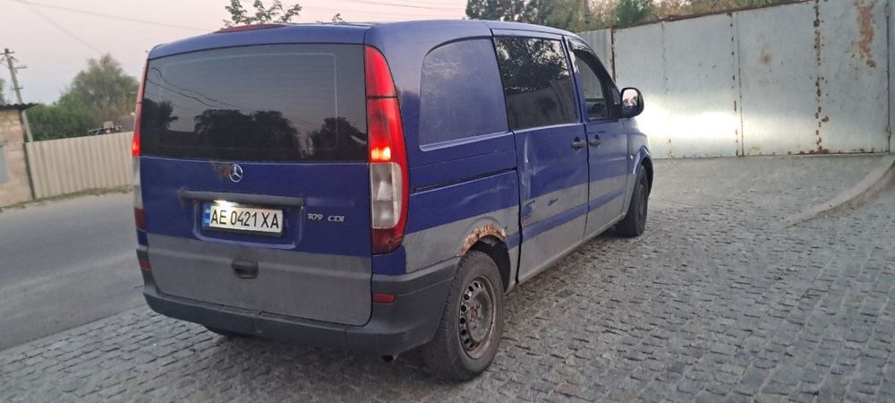 Продам Мерседес вито