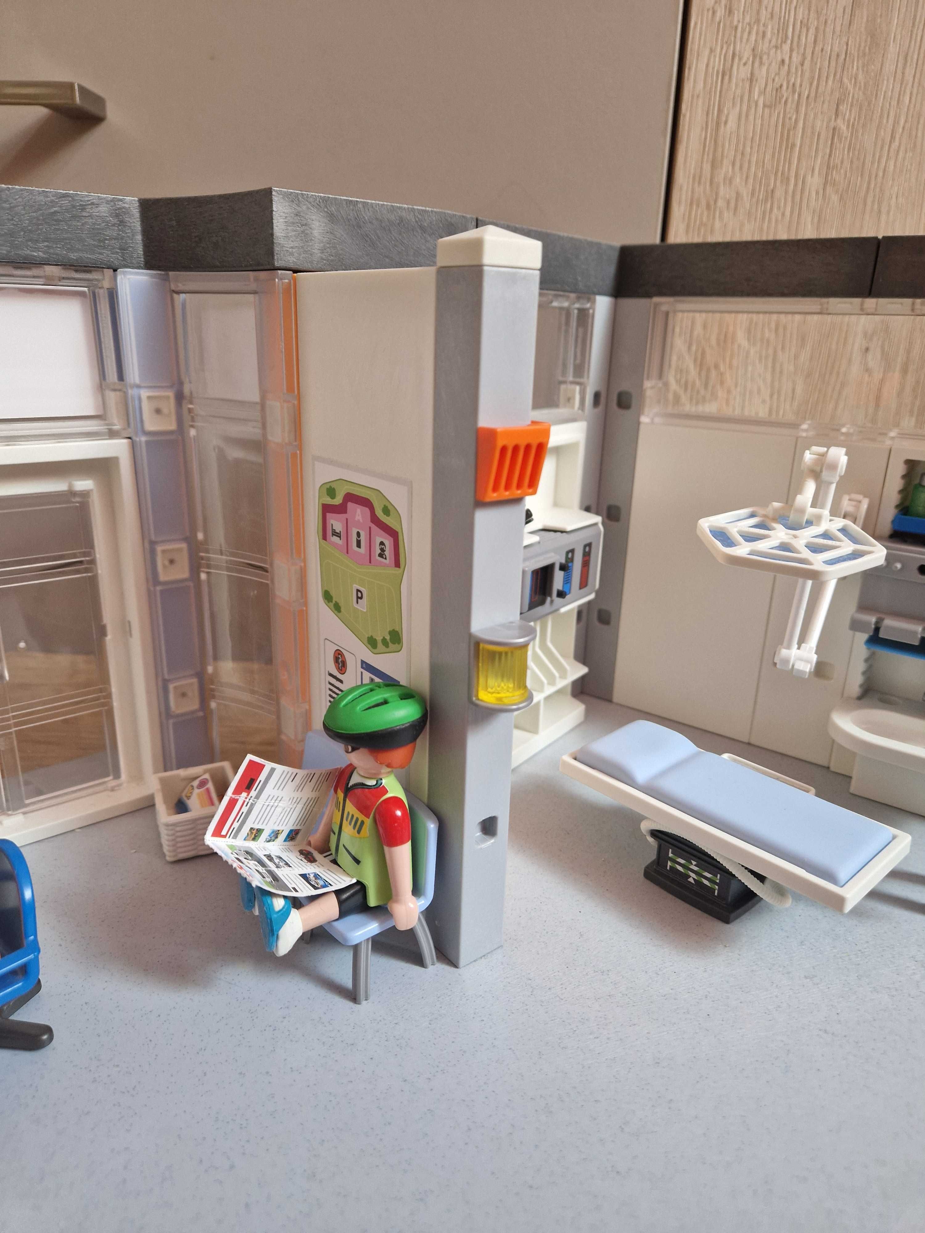 Playmobil szpital 70191 i karetka 70049