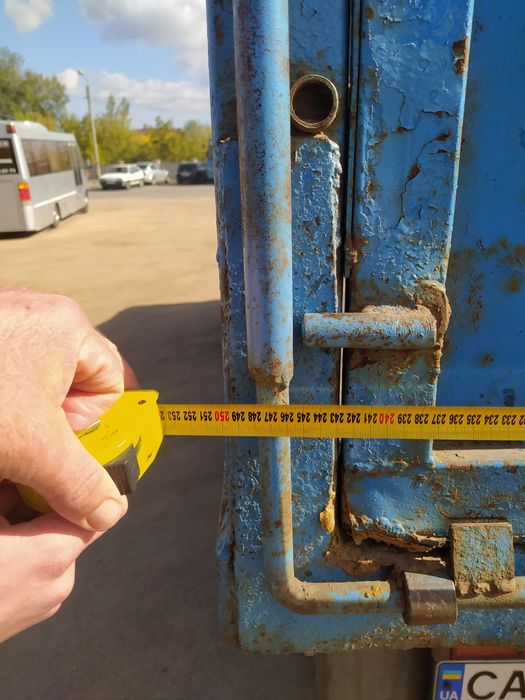 Продам кузов ЗІЛ самоскид .