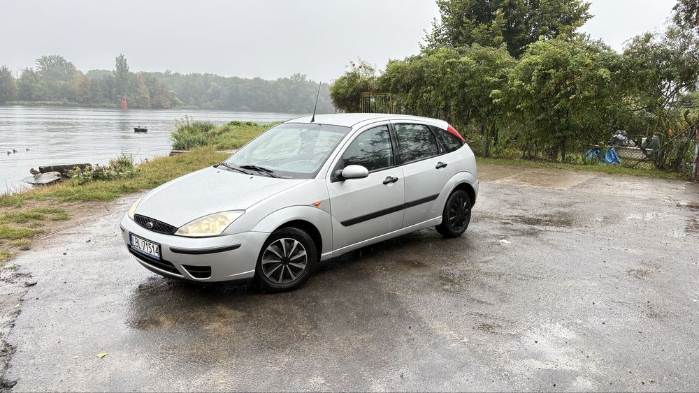 Focus 1.6 gaz 2002 rok