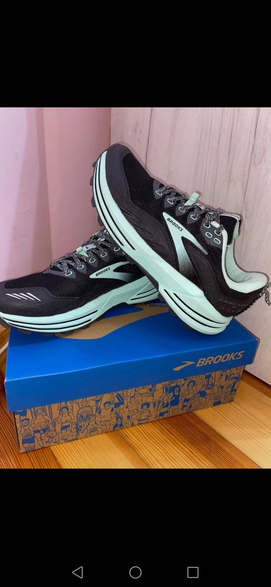 Buty Brooks Cascadia 16 Jak Nowe! Do biegania Rozm. 39