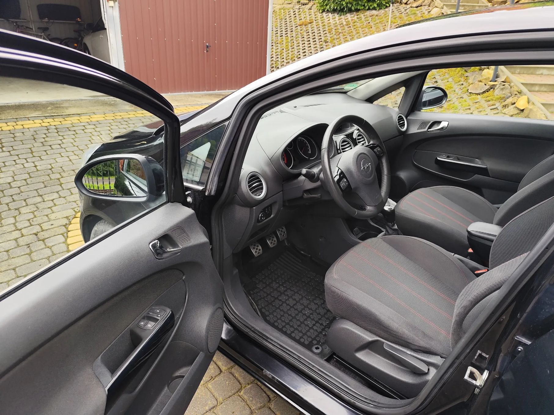 Opel Corsa Opel Corsa 1.4 87KM | 2011 | Zadbany | 2 komplety kół