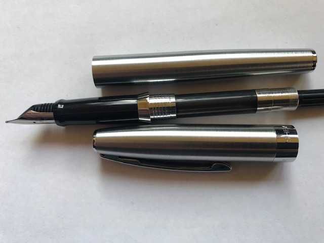Pióro wieczne Sheaffer Sagaris Srebrny Metallic CT