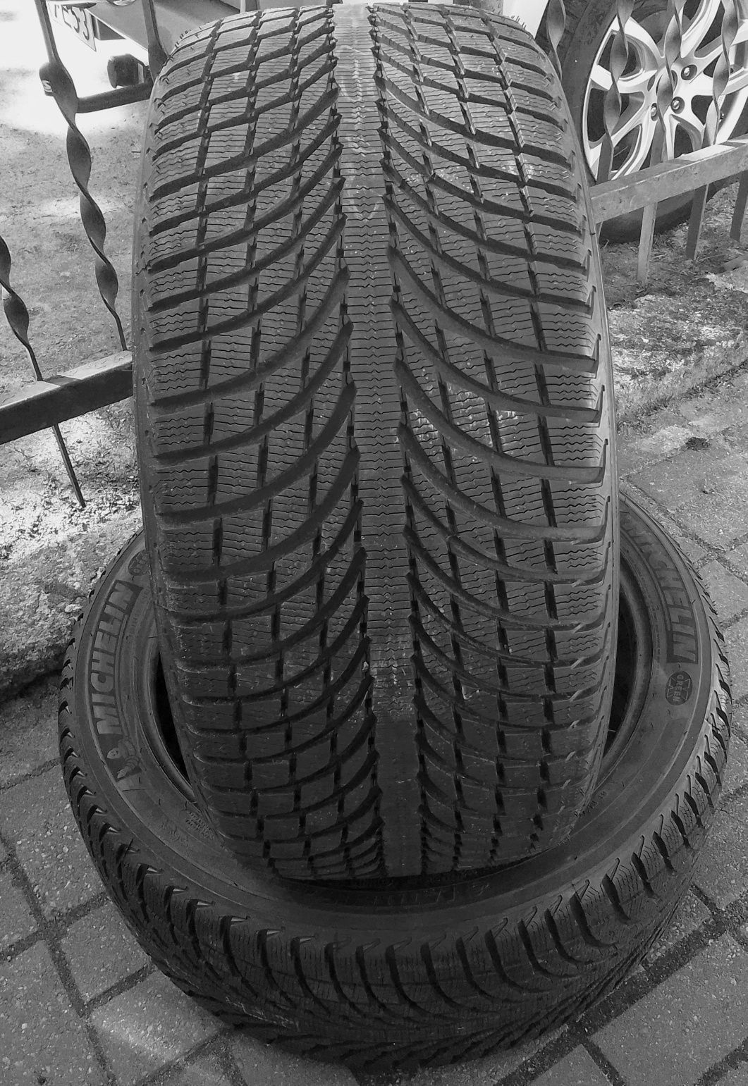 NOWE 2 Opony Michelin LATITUDE Alpain 2 275/40 R20 106 V