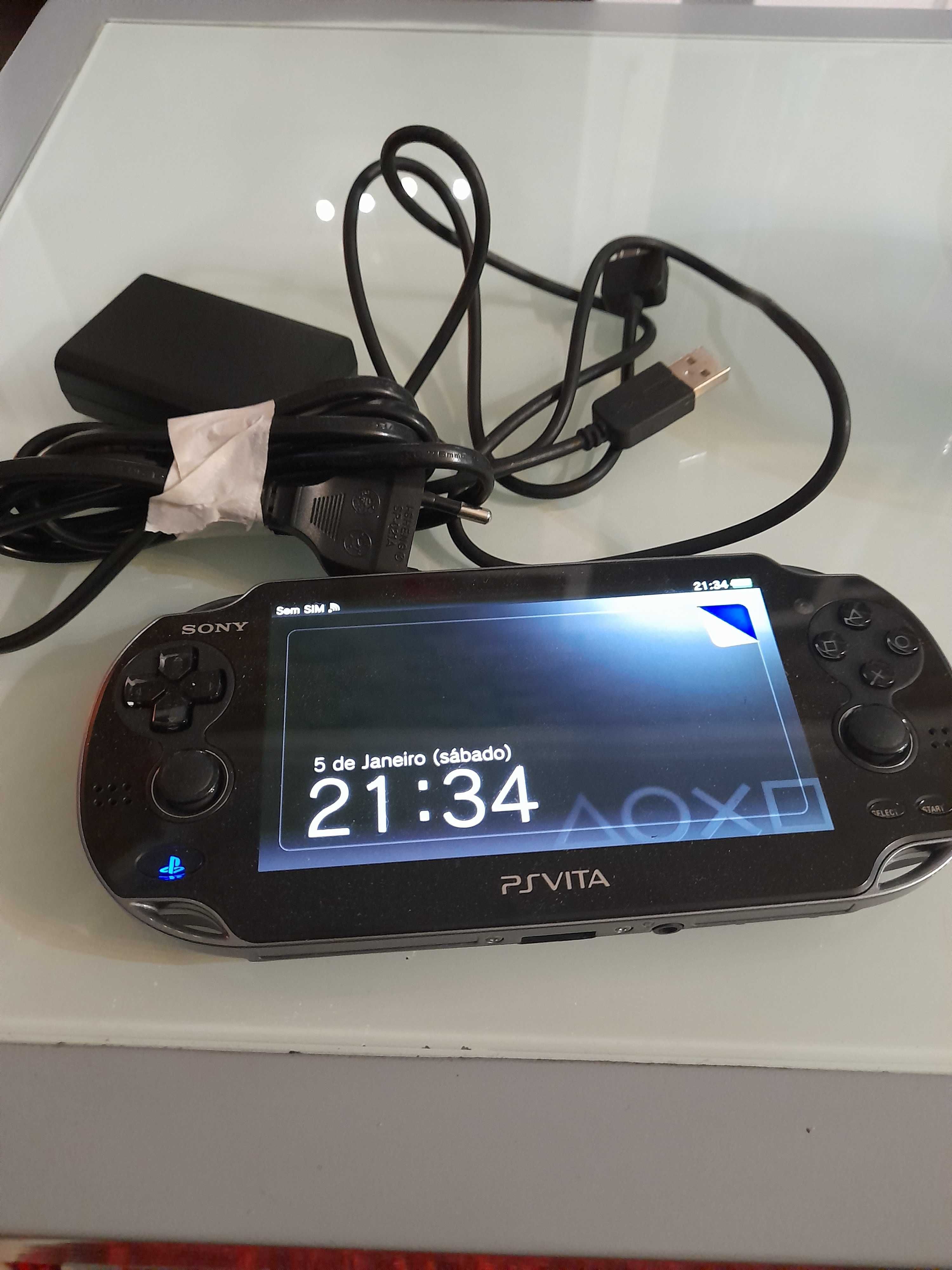 Vendo PS Vita preta 3g