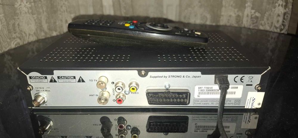 Тюнери супутникові