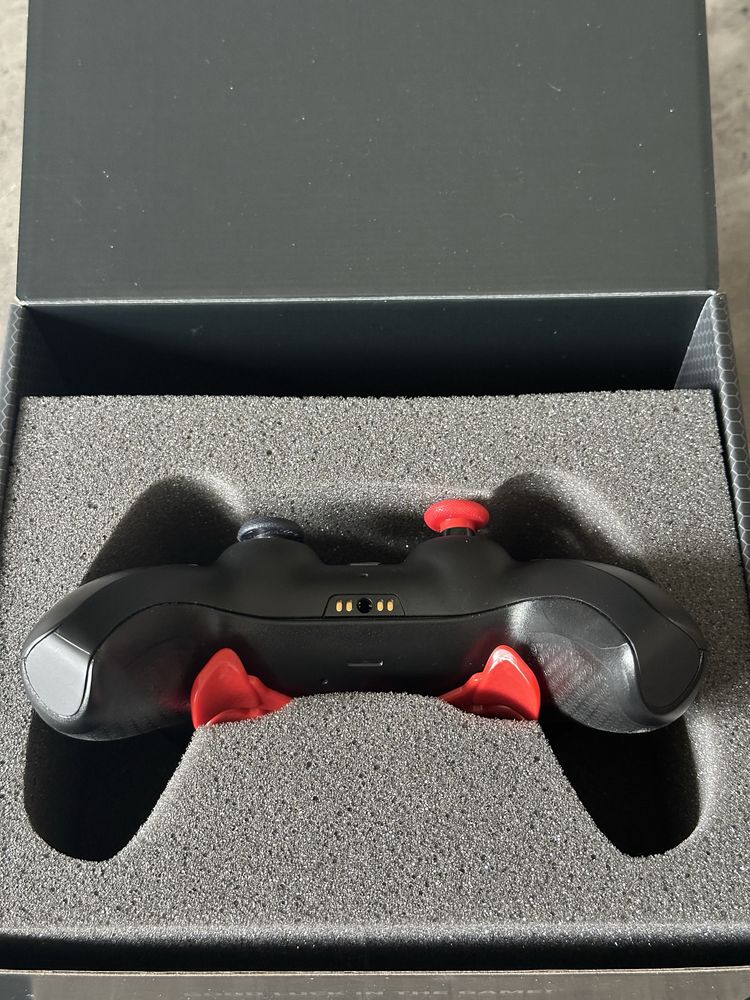 Aim Controllers custom pad gamingowy PS5