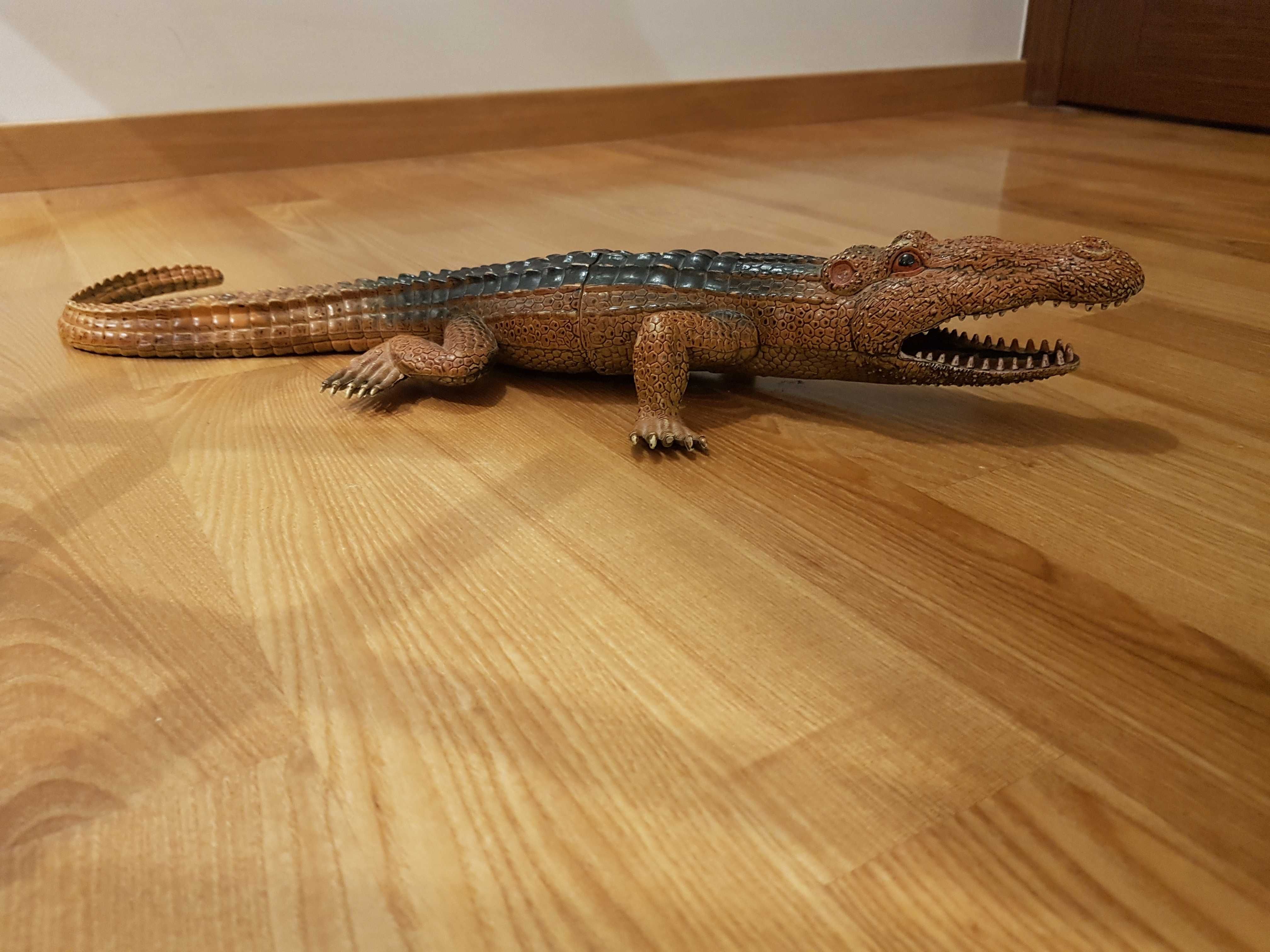 Krokodyl duża figurka plastikowa q