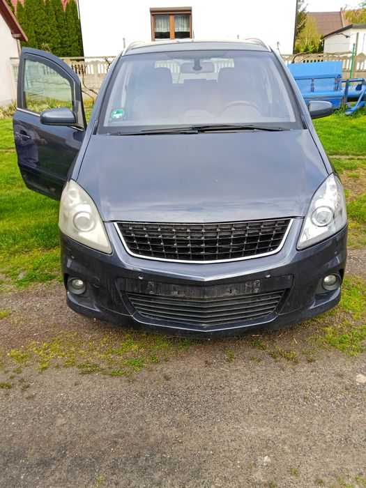 Zderzak Opc Opel ZAfira B z168 spryski, czujniki pdc