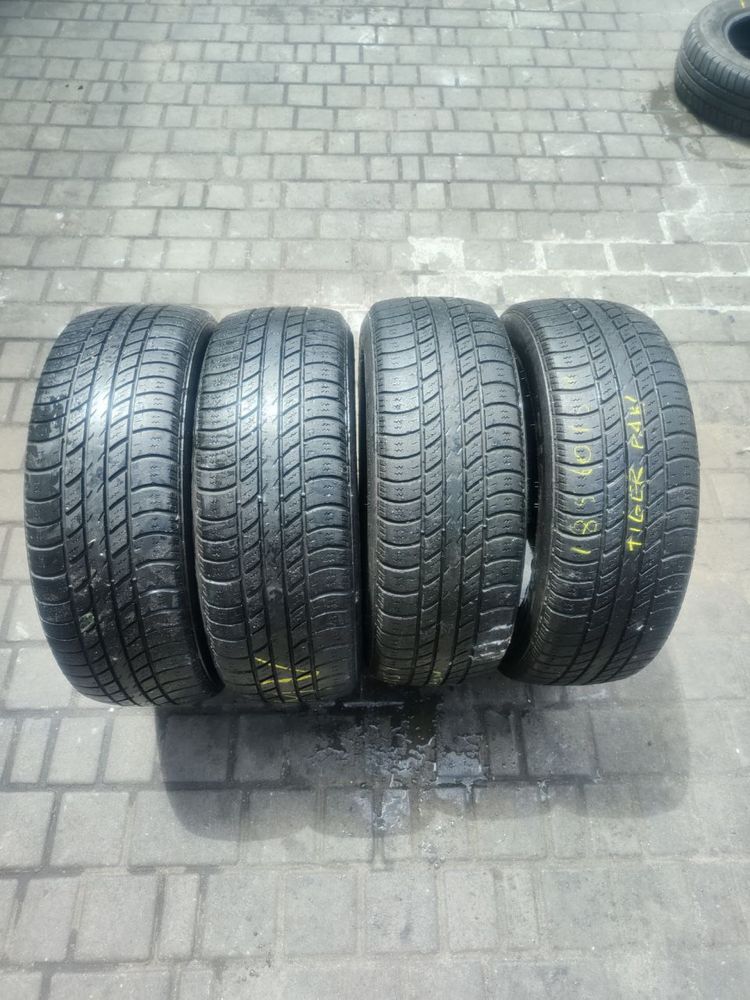 185/60/R15 (4) Uniroyal