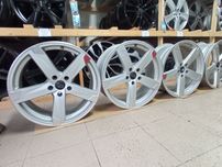 87 TSM Alufelgi 8Jx19 et45 5x114.3 Mazda Kia Honda Hyundai Nissan