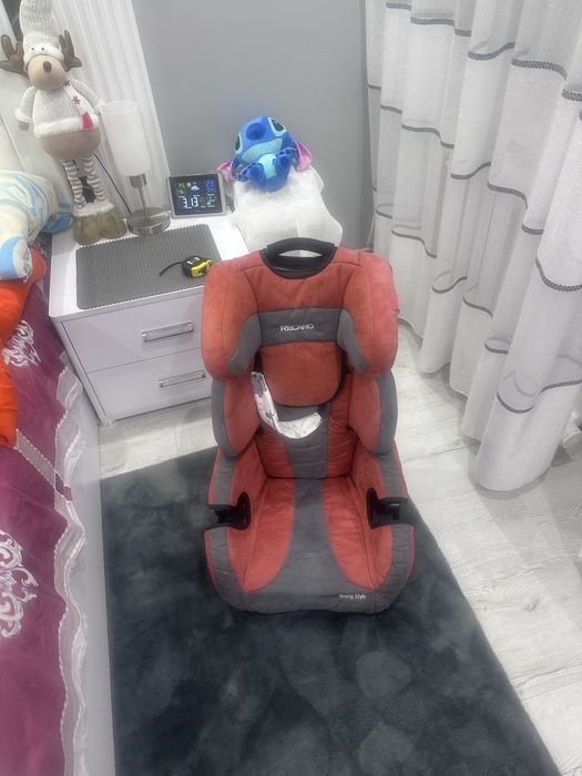 Автокрісло RECARO Young Style 15-36кг