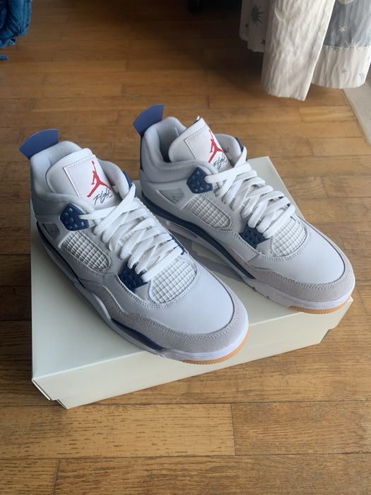 Nike SB x Air Jordan 4 Retro - white/navy 43