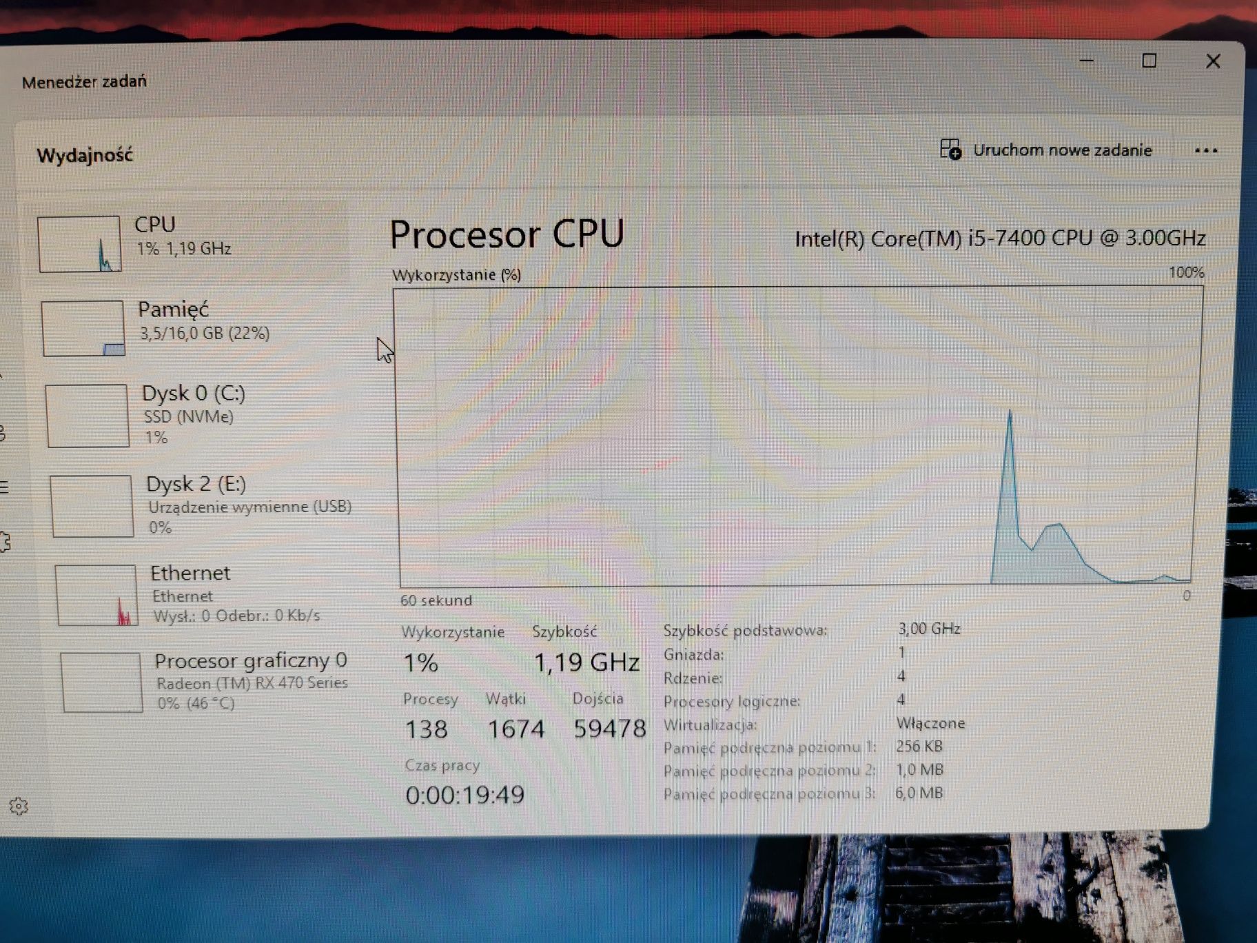 Komputer stacjonarny i5 RX 470 4 GB 16 GB RAM ssd