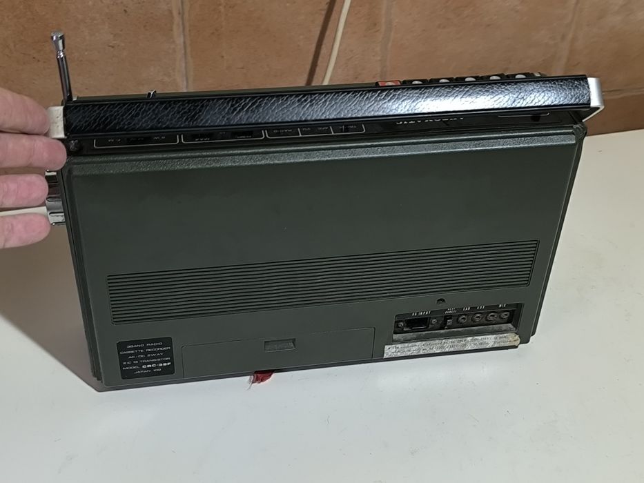 Conion CRC-39F Vintage Cassette – Rádio Anos 70 com Capa Original