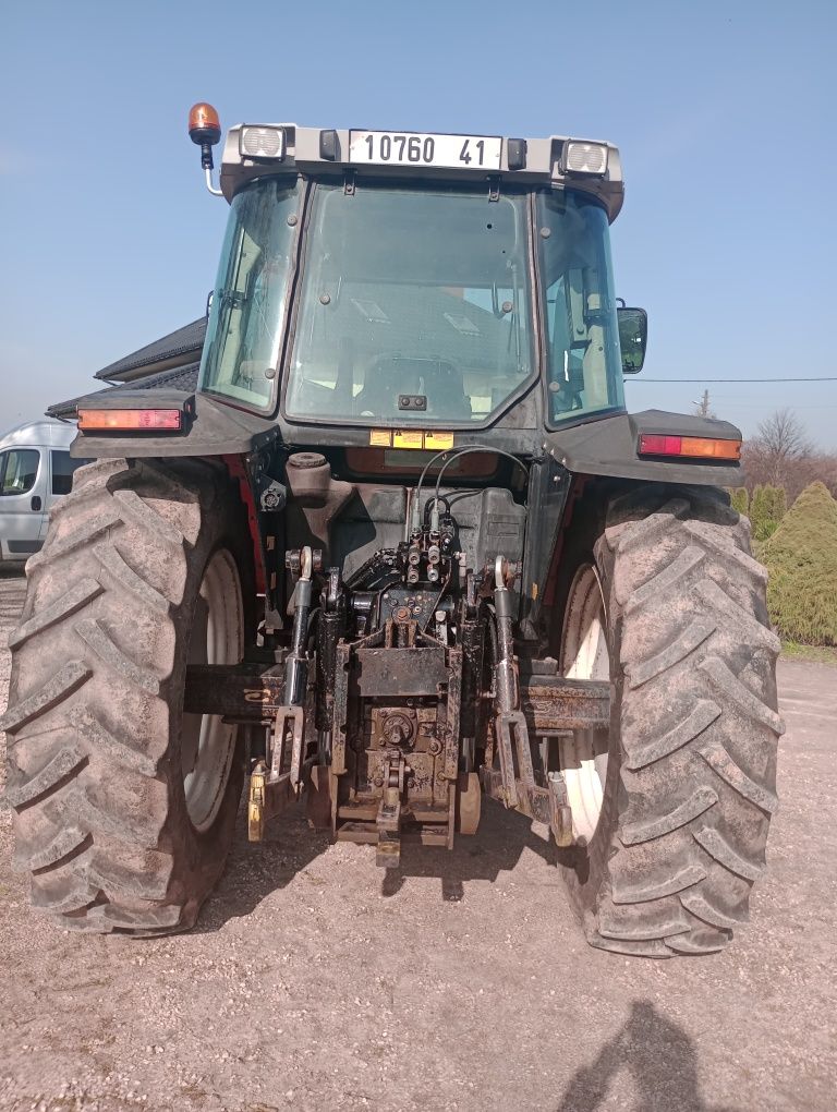 Massey Ferguson 6255