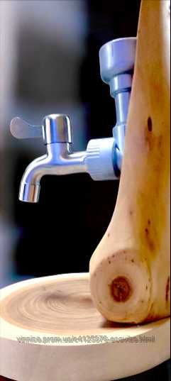 Дозатор для алкоголю ручної роботи з дерева — оригінальний подарунок