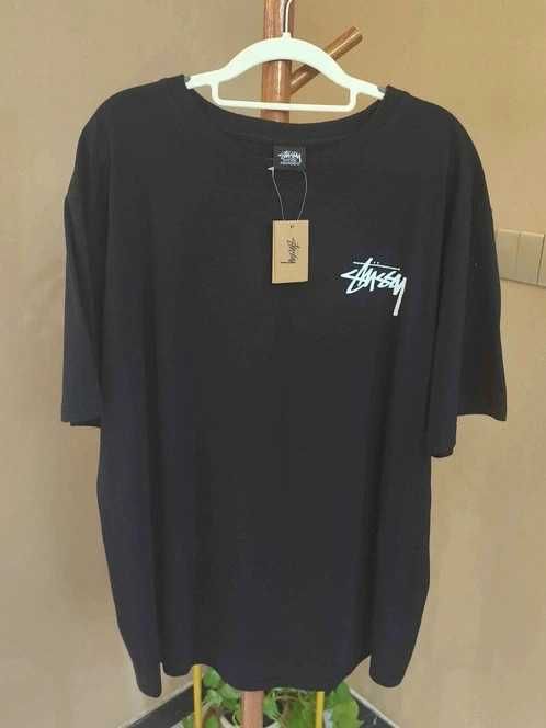 Koszulka Stussy w rozmiarze XL