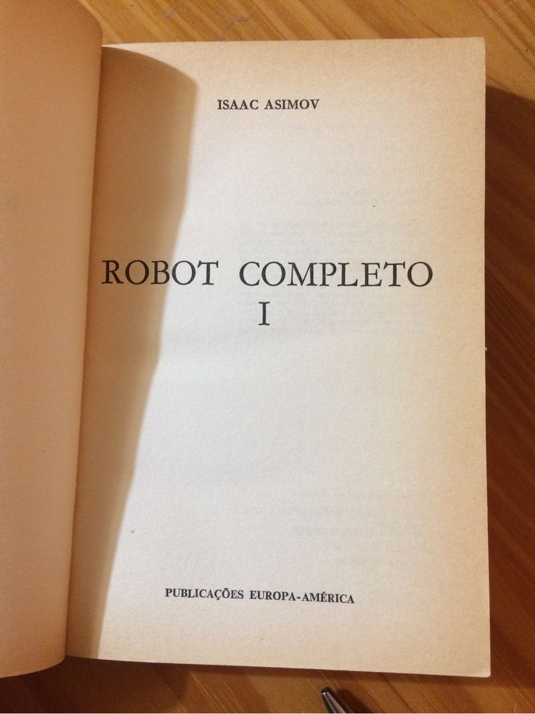 Robot completo-I de Isaac Asimov