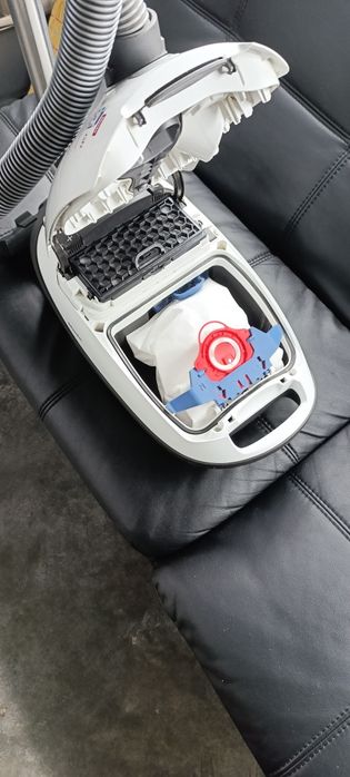 Продам пылесос Miele Миле