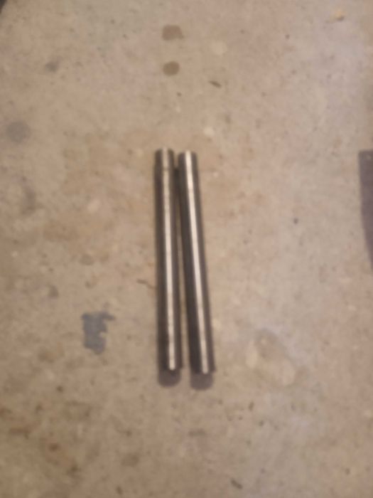 Nóż tokarski stalka fi 10x100 nowy