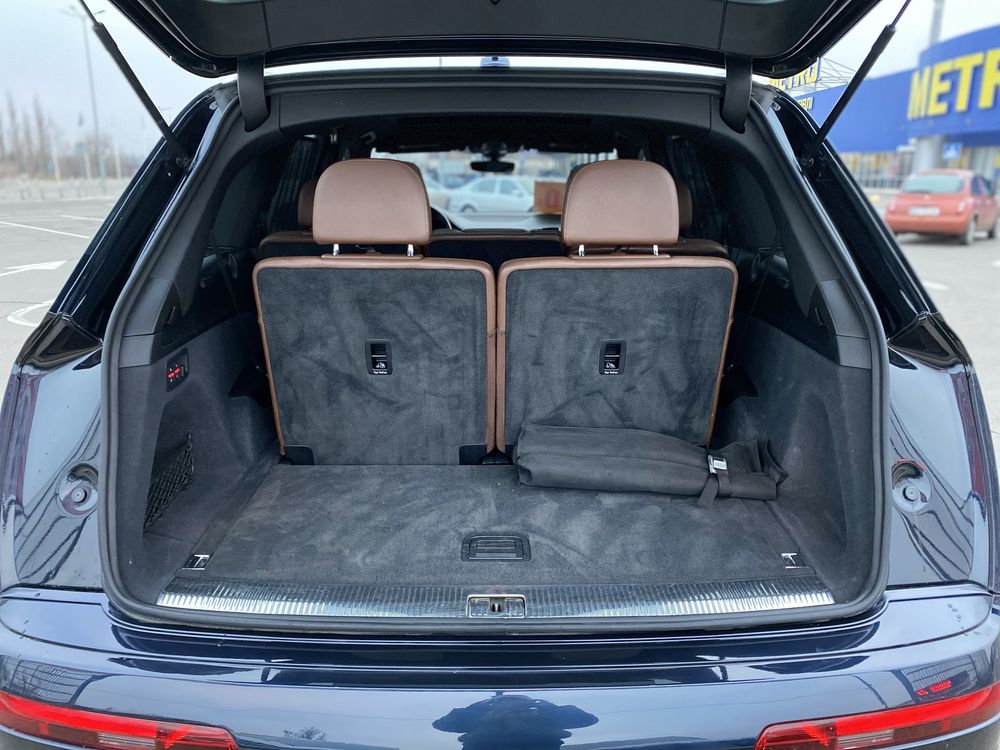 Audi (1014) Q7 лсв тВНЕСОК від 30%) Авторинок МЕТРО Кривий Ріг
