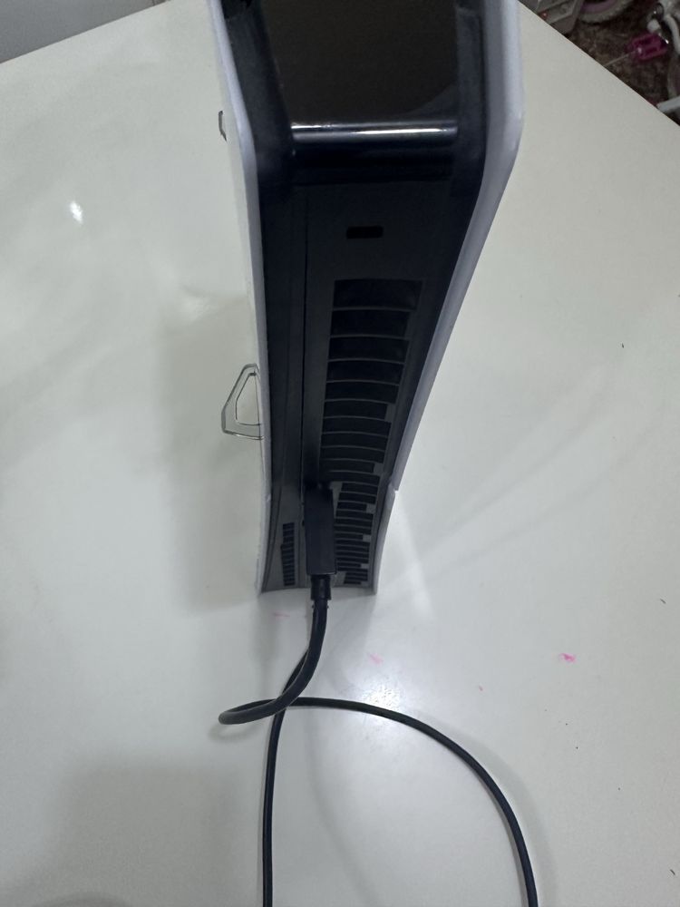 Playstation 5 em otimo estado sem caixa 1TB