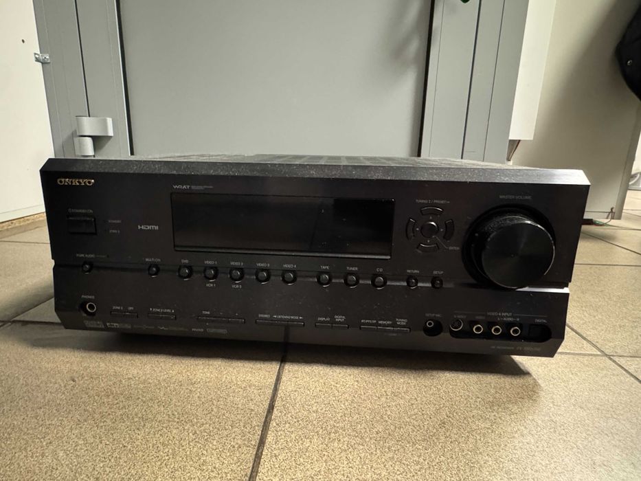 Kino domowe 7-1 komplet