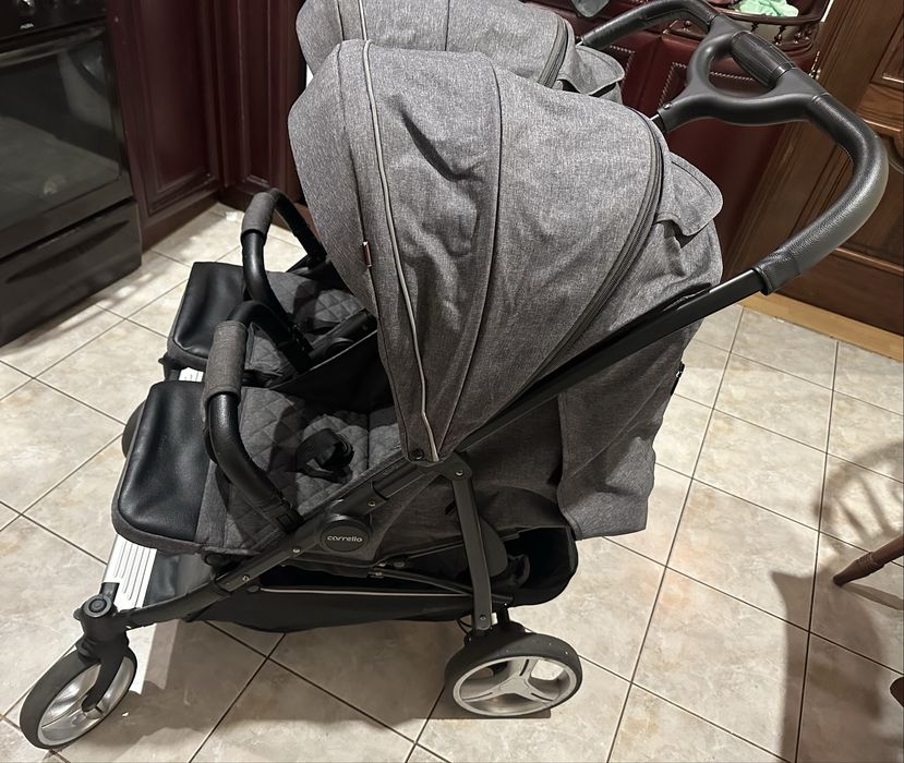 Продам коляску доя двойни ( прогулочная carrello)