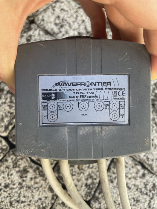 Talerz satelitarny TV 73cm z uchwytem