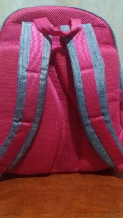 Новый рюкзак для девочки-подростка