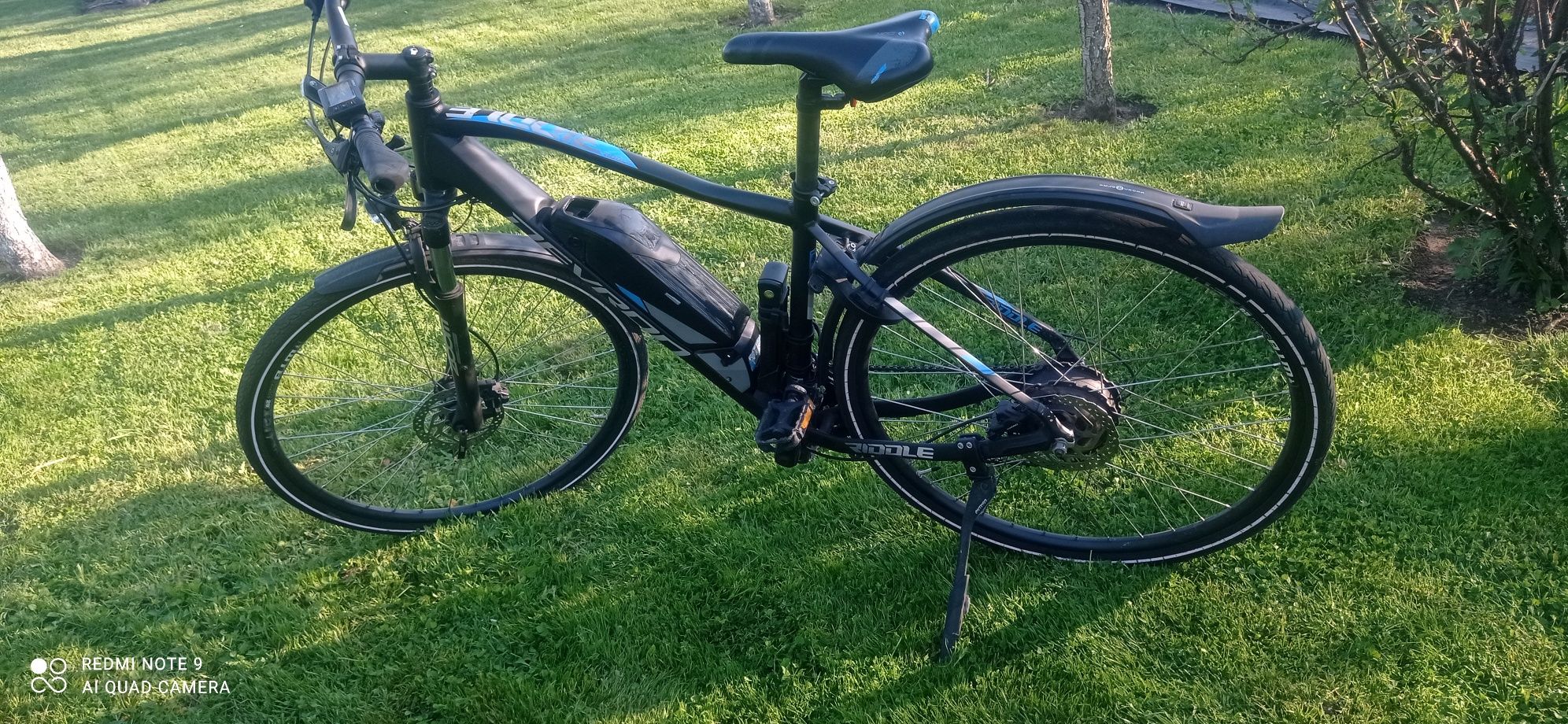 Rower elektryczny Devron Riddle