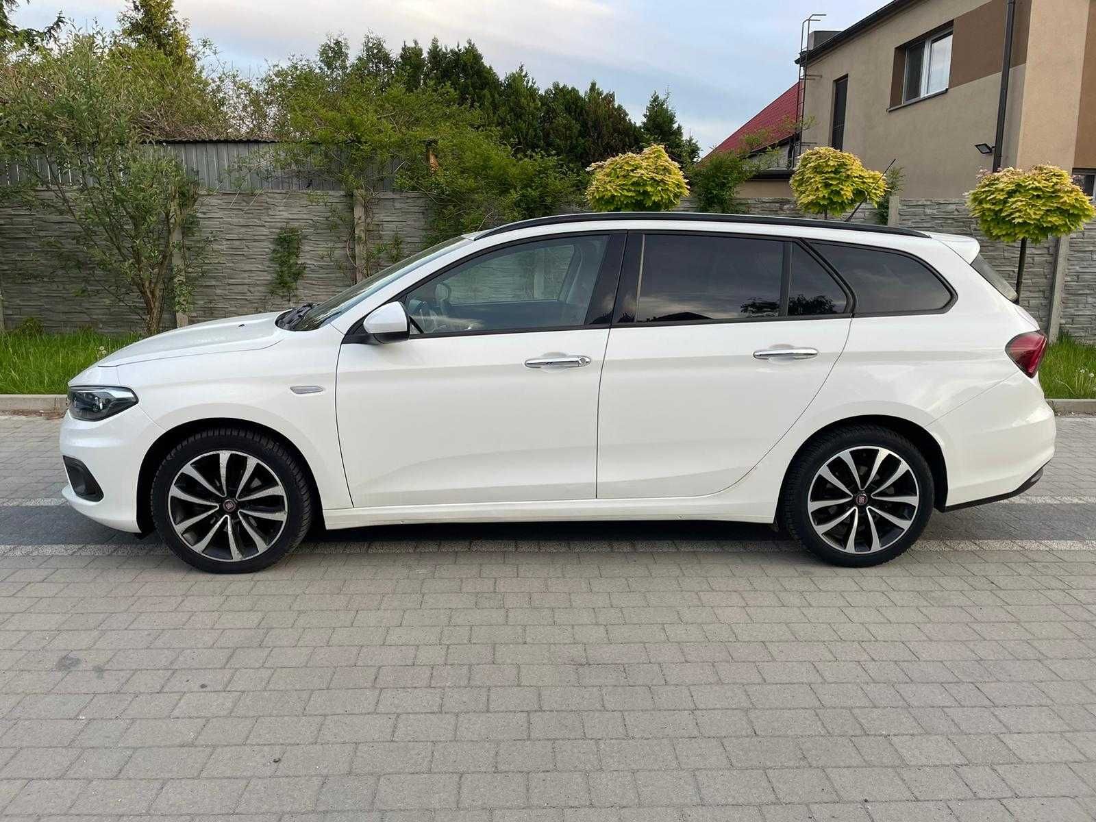 Fiat Tipo SW Lounge, 2017r, 158000KM, Salon Polska