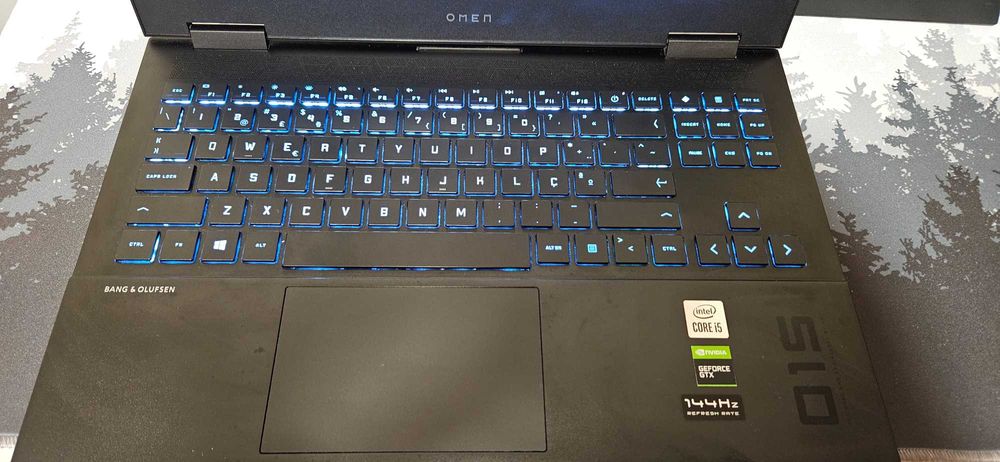 Hp Omen 15 - ek0xx