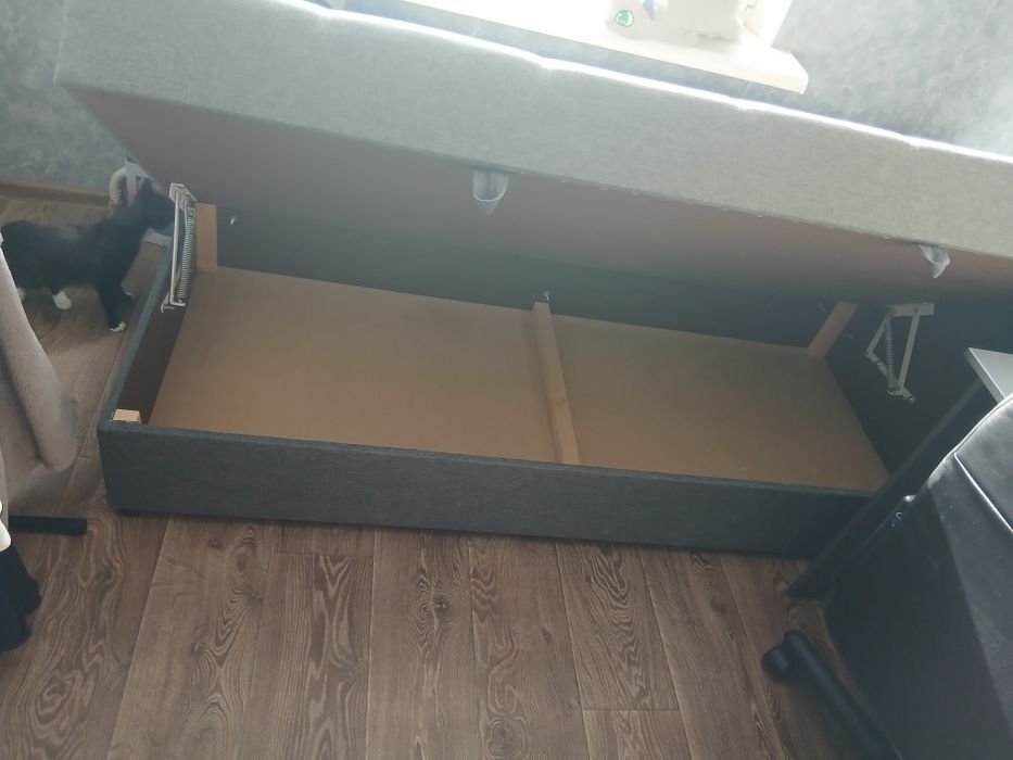 Продається диван