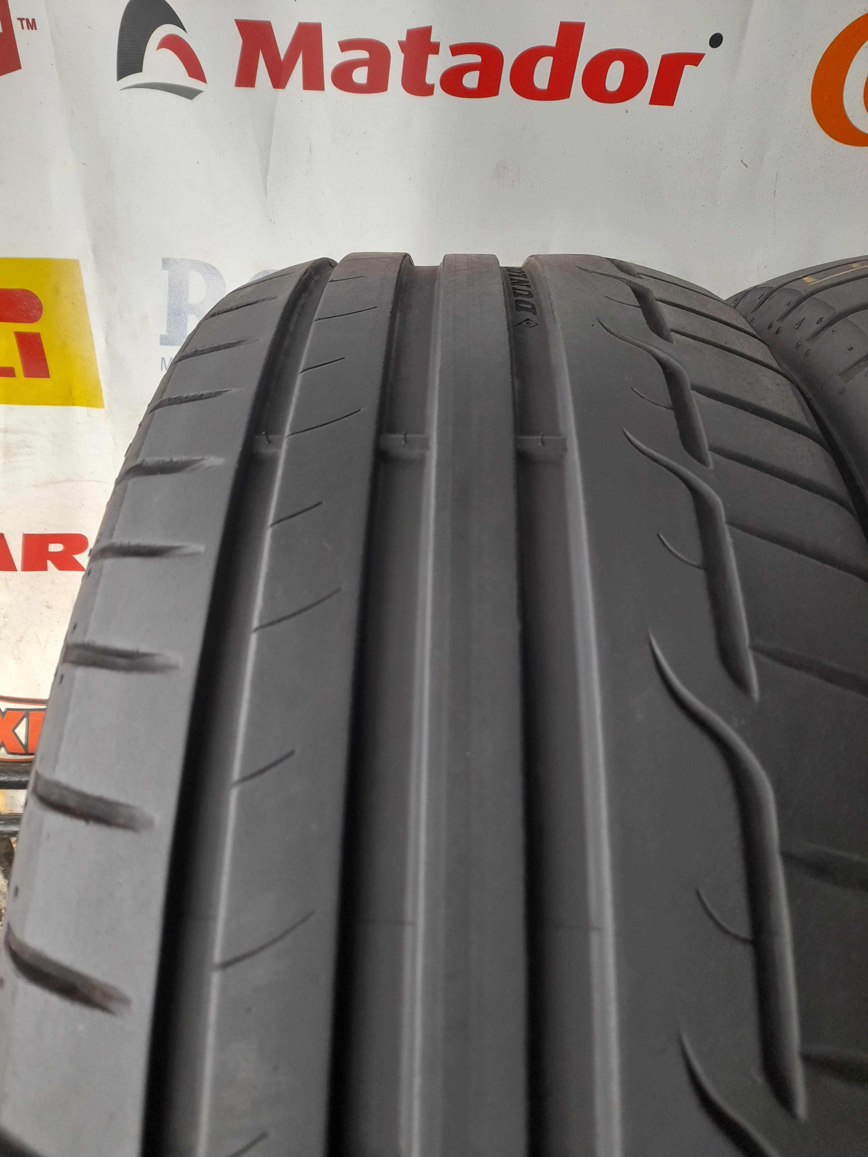 Літні шини 235/55 R17 Dunlop sport maxx rt	2021рік