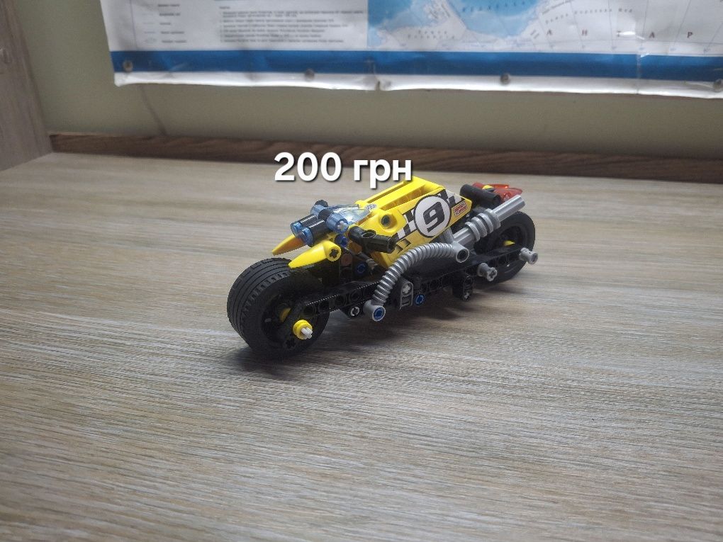Продам свої набори Lego