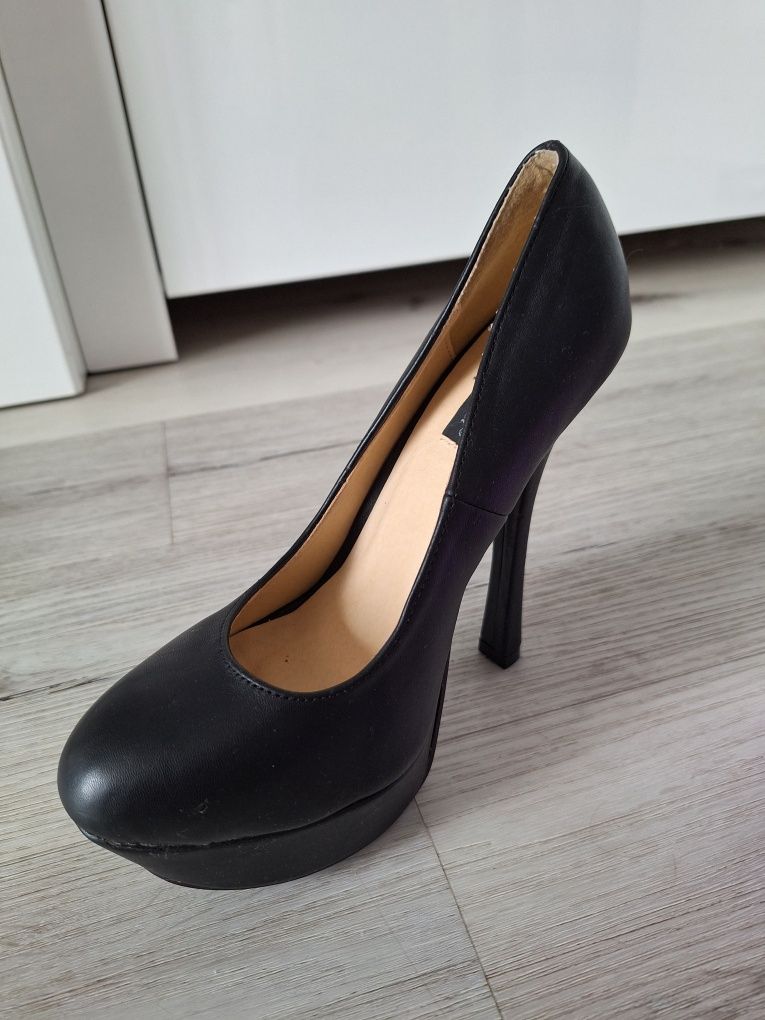 Nowe szpilki 14 cm