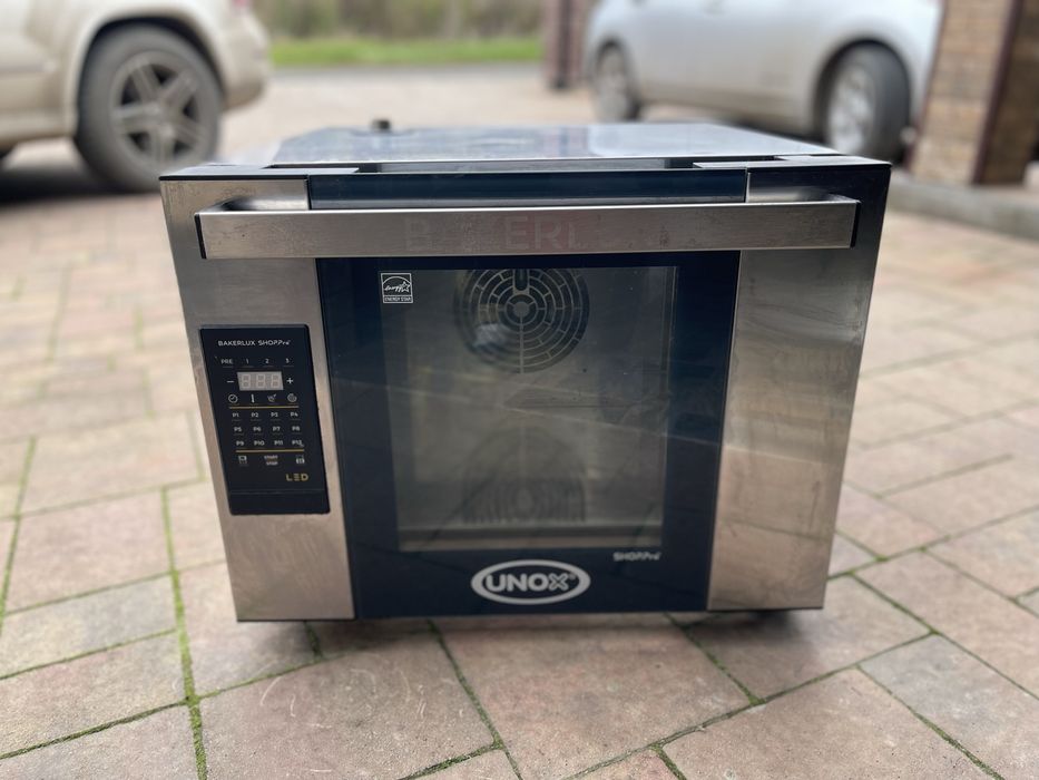 професійна конвекційна піч UNOX Bakerlux Shop.Pro Arianna