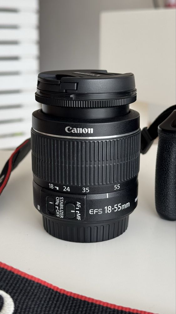 Canon EOS 1300D + Acessorios