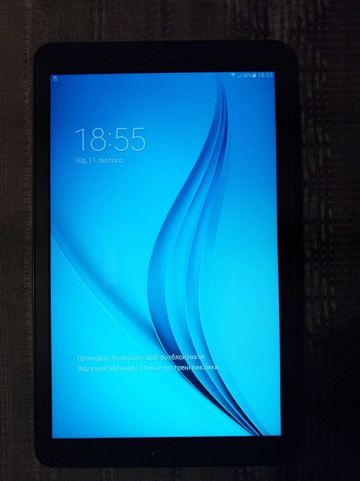 Планшет Samsung Galaxy Tab E SM-T561 9.6” 8GB 3G (Gold Brown)