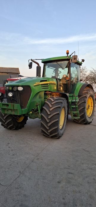 Johnn deere 7820