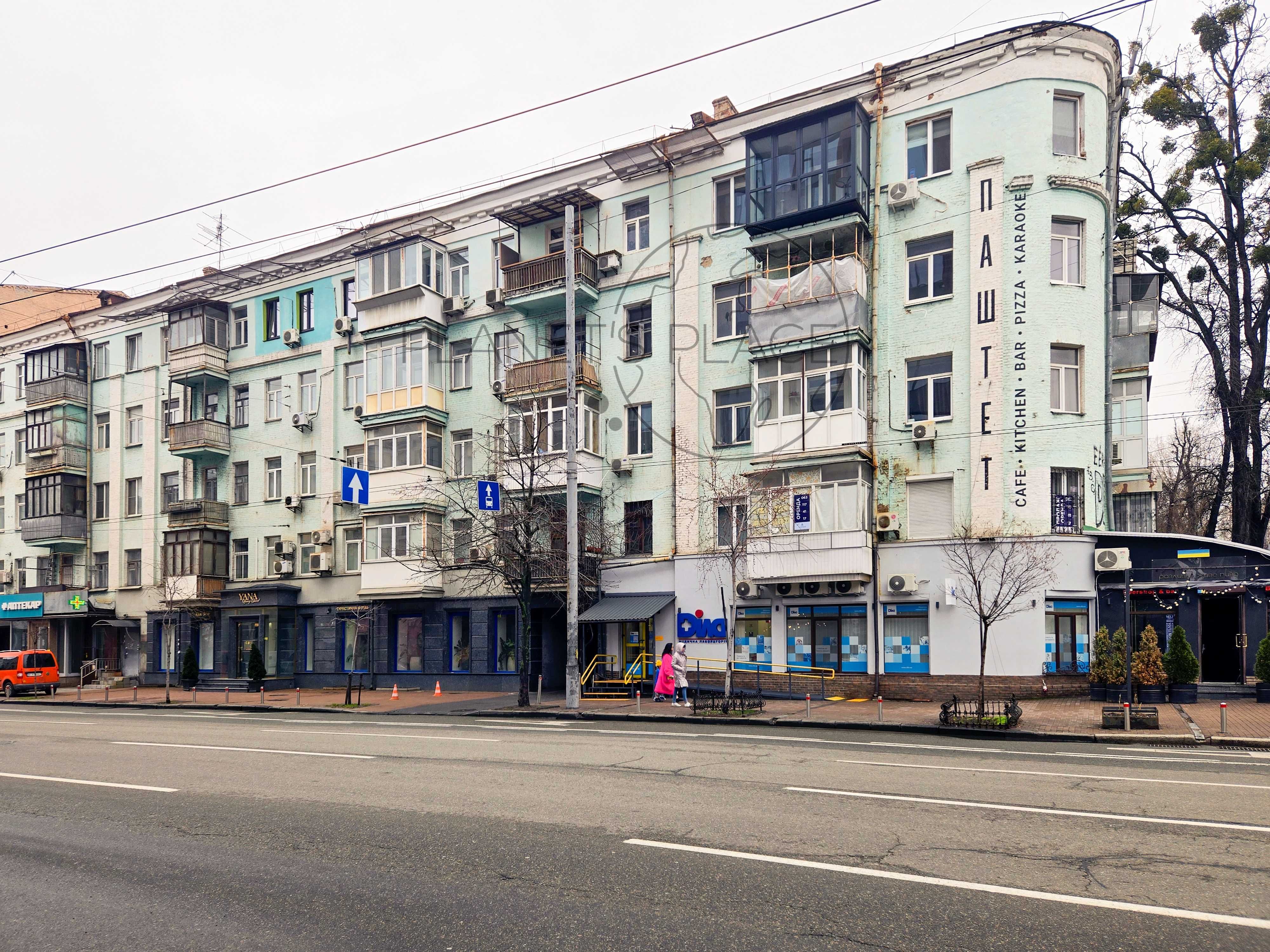 Продам 5к. квартиру вул. Саксаганського 42. Без комісії!