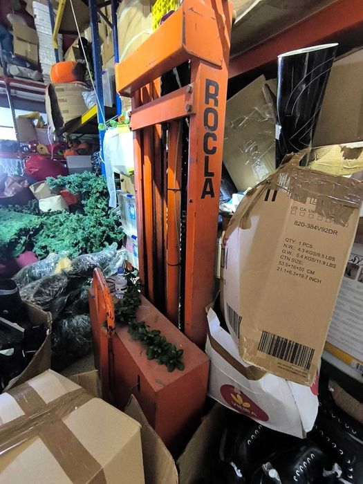 Empilhador hidrualico / electrico Rocla