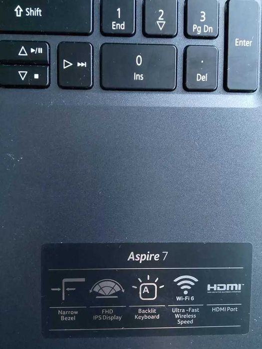 Laptop gamingowy Acer Aspire 7A715-75G-50V4 15,6" (cena do negocjacji)